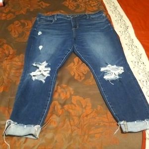 American Eagle dark blue jeans